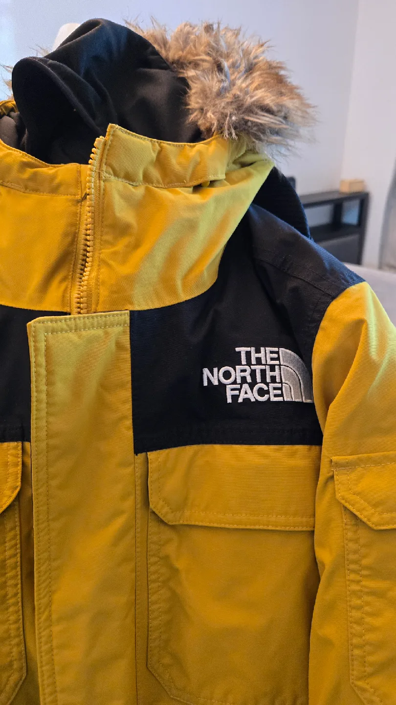 The North Face Yellow Winter Jacket image indicator(2)