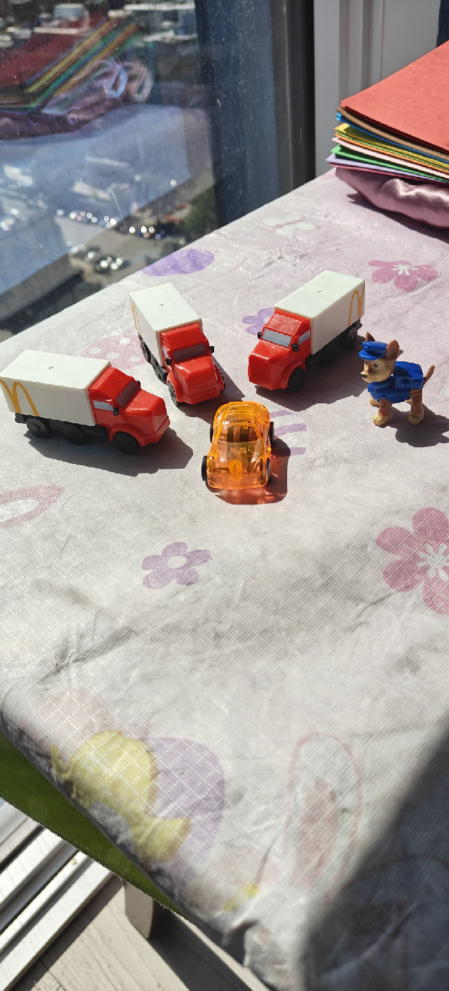 Mixed Lot of Toys - photo 2