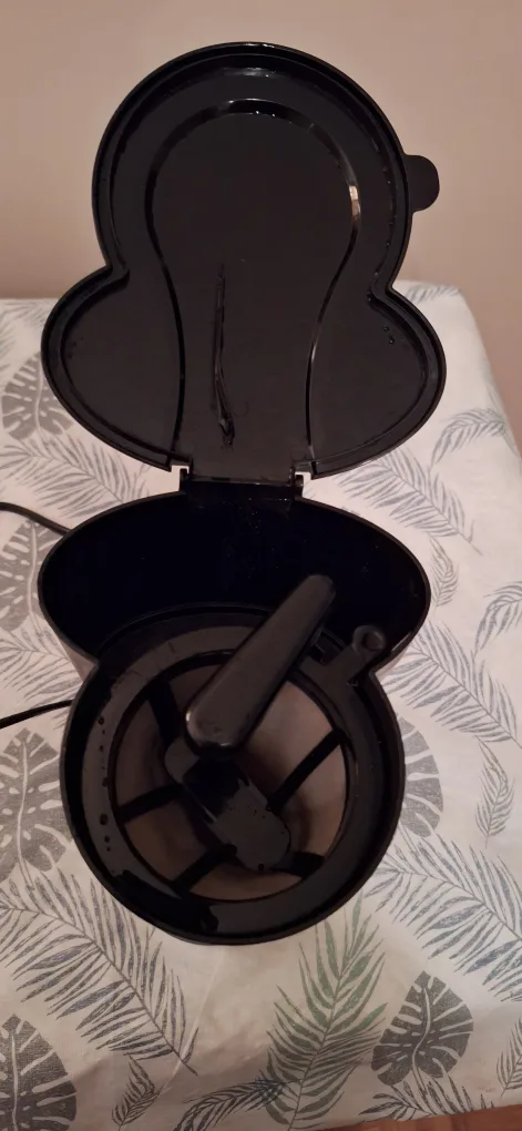 Salton Essentials Black Single Cup Coffee Maker image indicator(5)