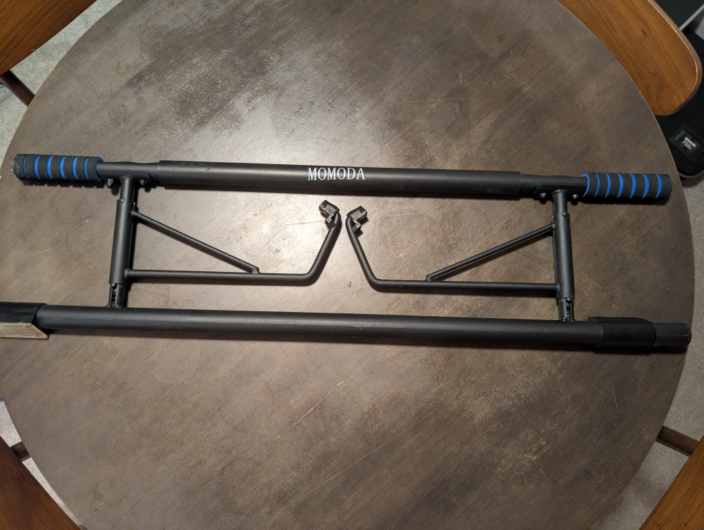 MOMODA Pull Up Bar