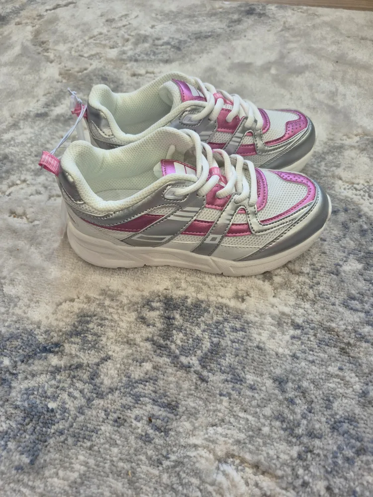Joe Fresh Kids' Silver & Pink Runners - Size 1 thumbnail