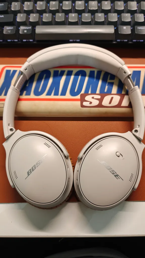 Bose QuietComfort 45 Wireless Headphones - Silver