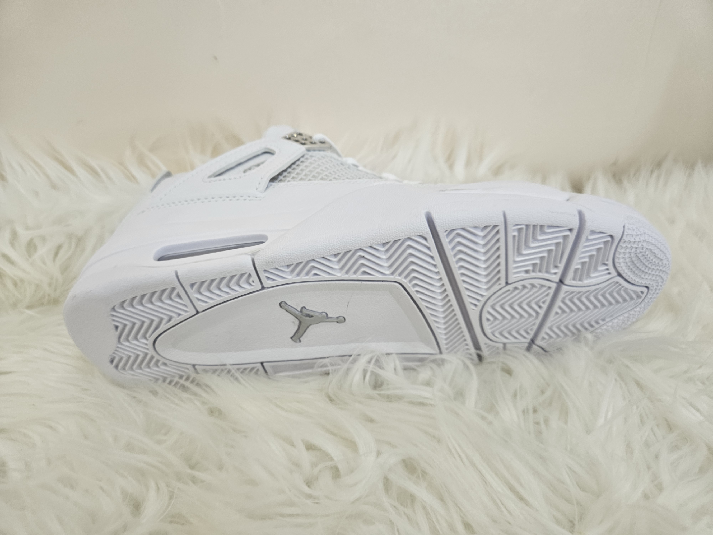 Jordan 4s Pure Moneys - photo 3