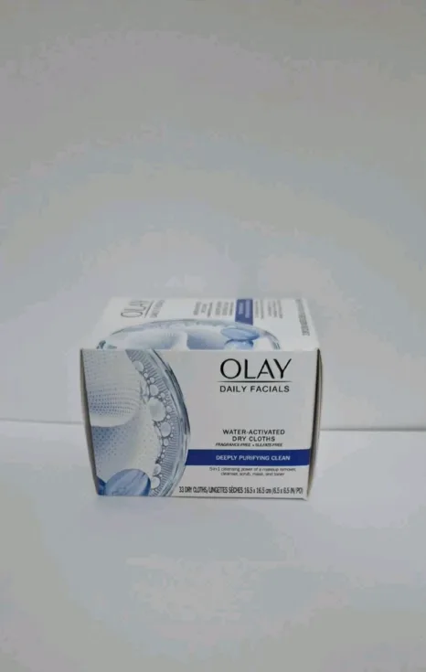 Olay Daily Facials Water-Activated Dry Cloths thumbnail