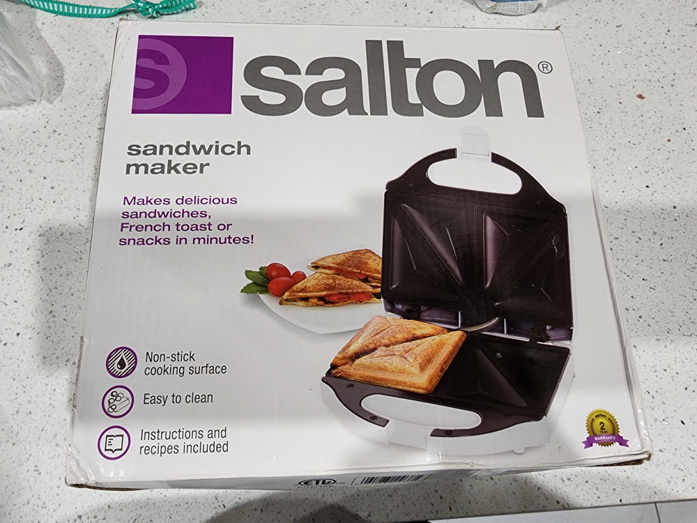 Salton Sandwich Maker - Like New!