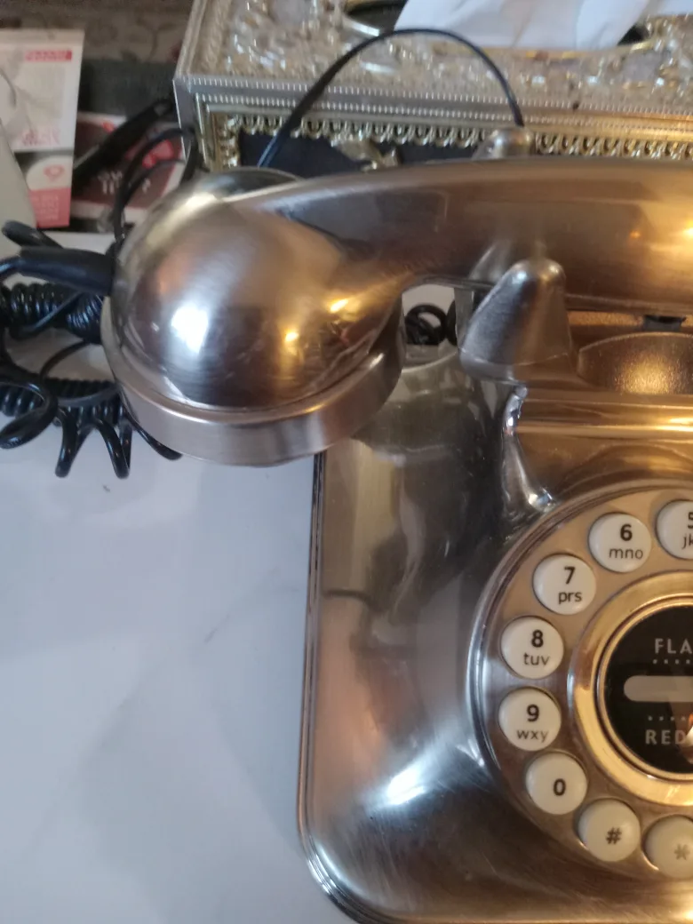 Vintage Rotary Dial Telephone - Silver image indicator(4)