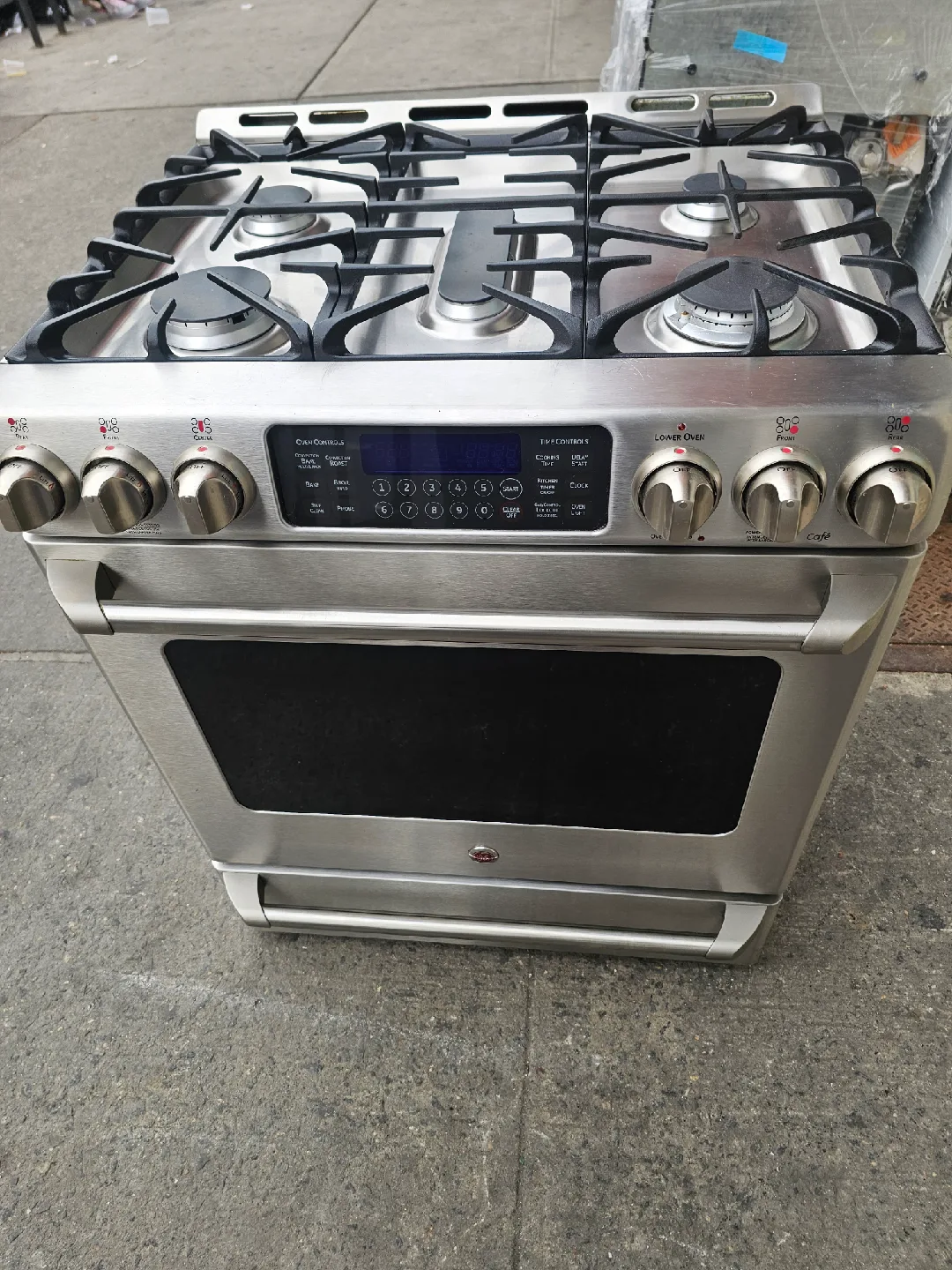 Stainless Steel Gas Range GE 30" thumbnail