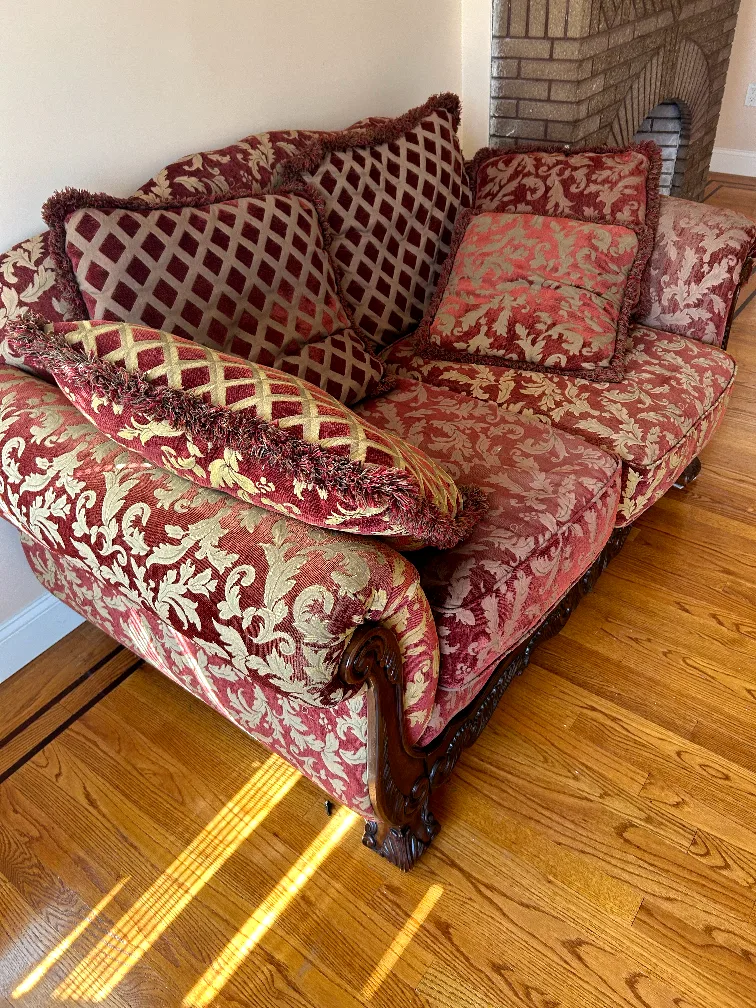 Burgundy Loveseat Sofa with Pillows image indicator(2)