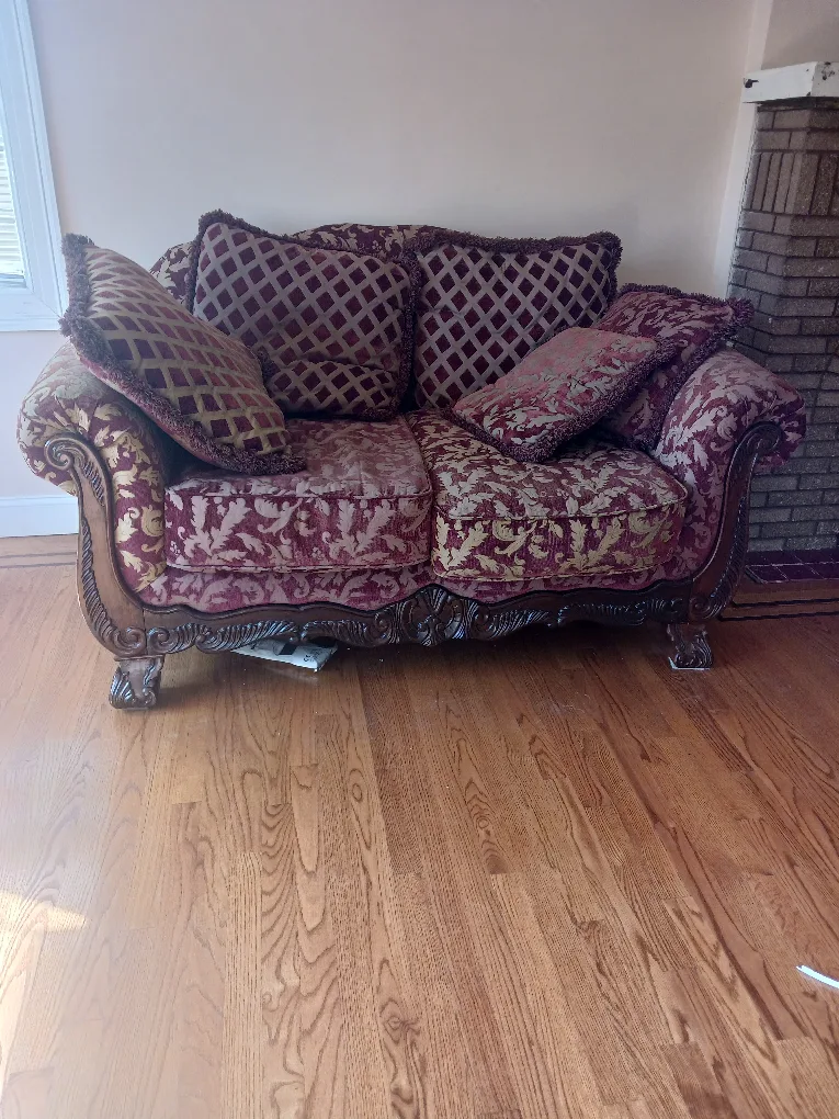 Burgundy Loveseat Sofa with Pillows image indicator(3)