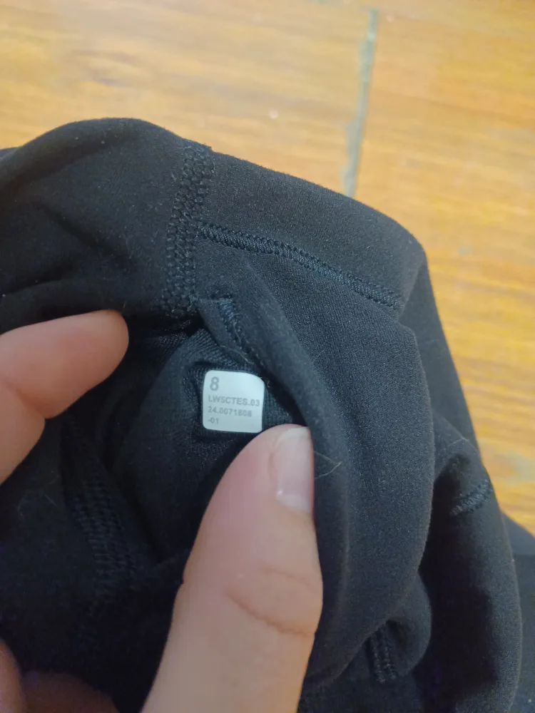 Lululemon Black Leggings - Size 8 image indicator(4)