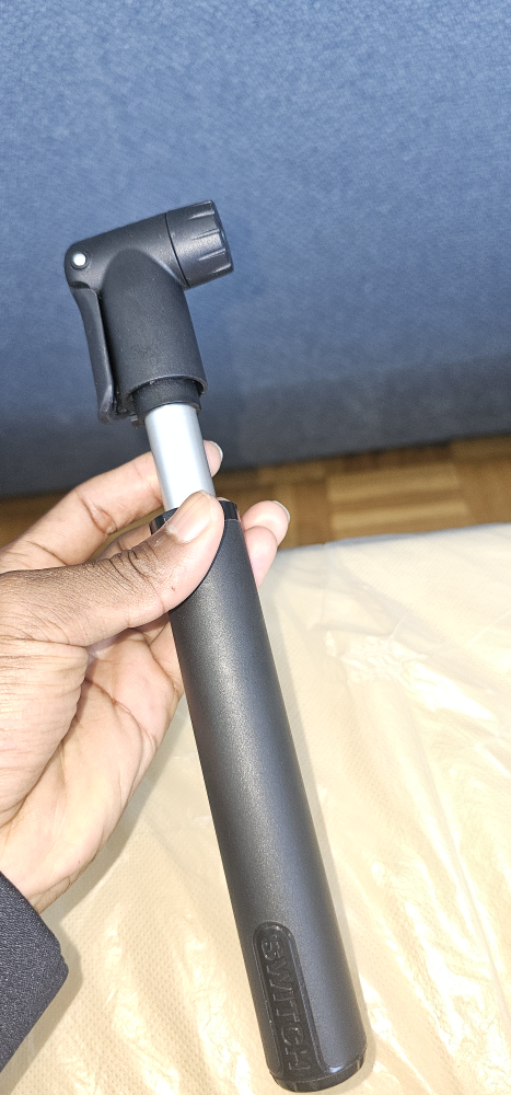 Switch Mini Bike Pump - Portable - photo 2