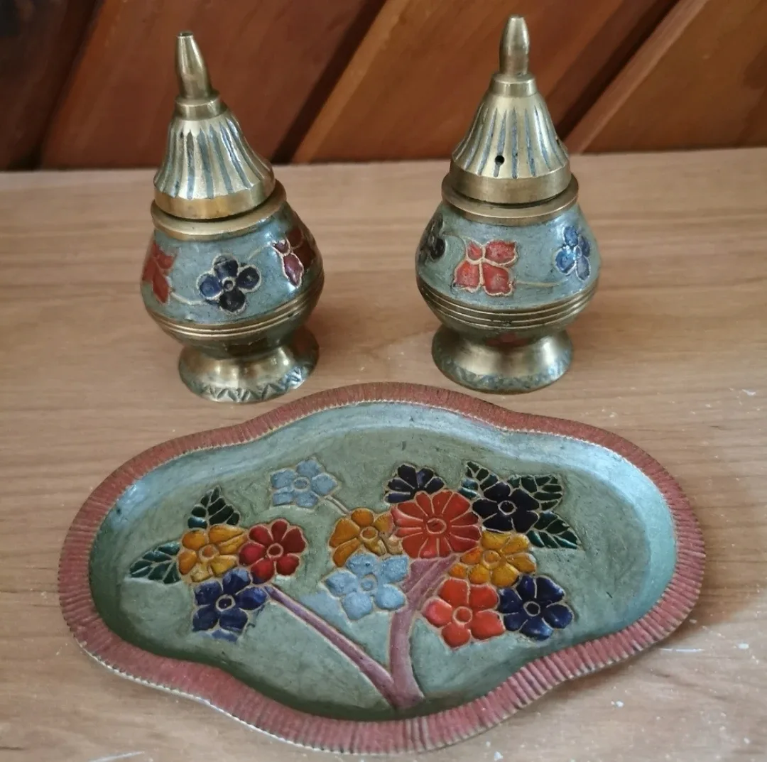 Brass Incense Holder With Tray thumbnail