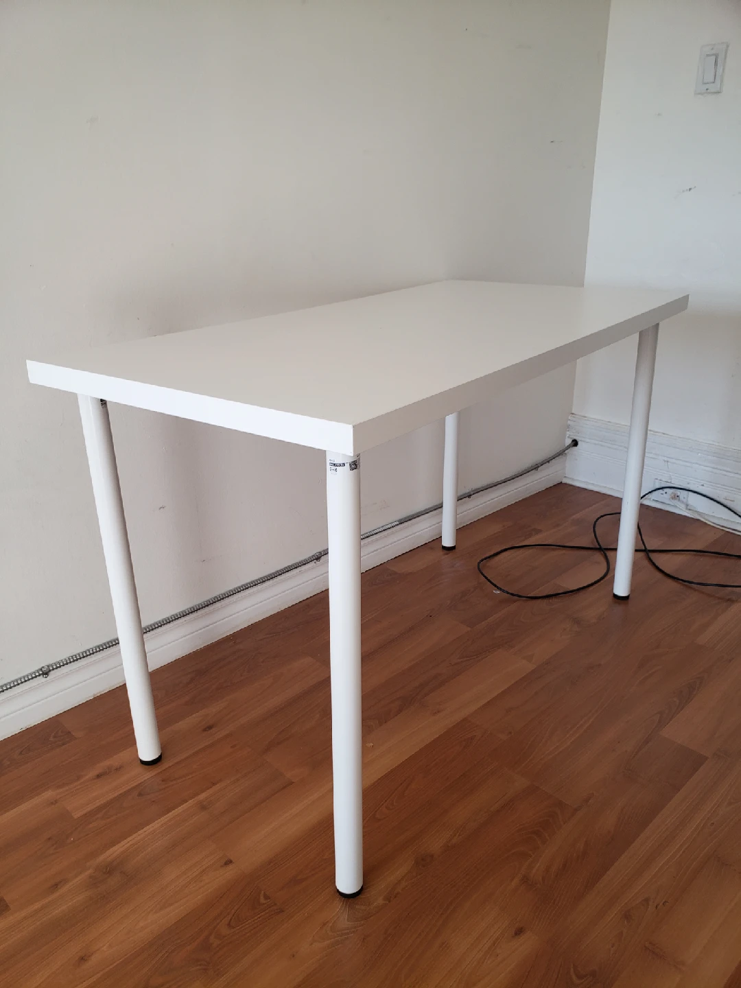 Adlis IKEA Table