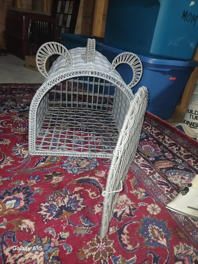 Wrought Iron Plant Stand image indicator(5)