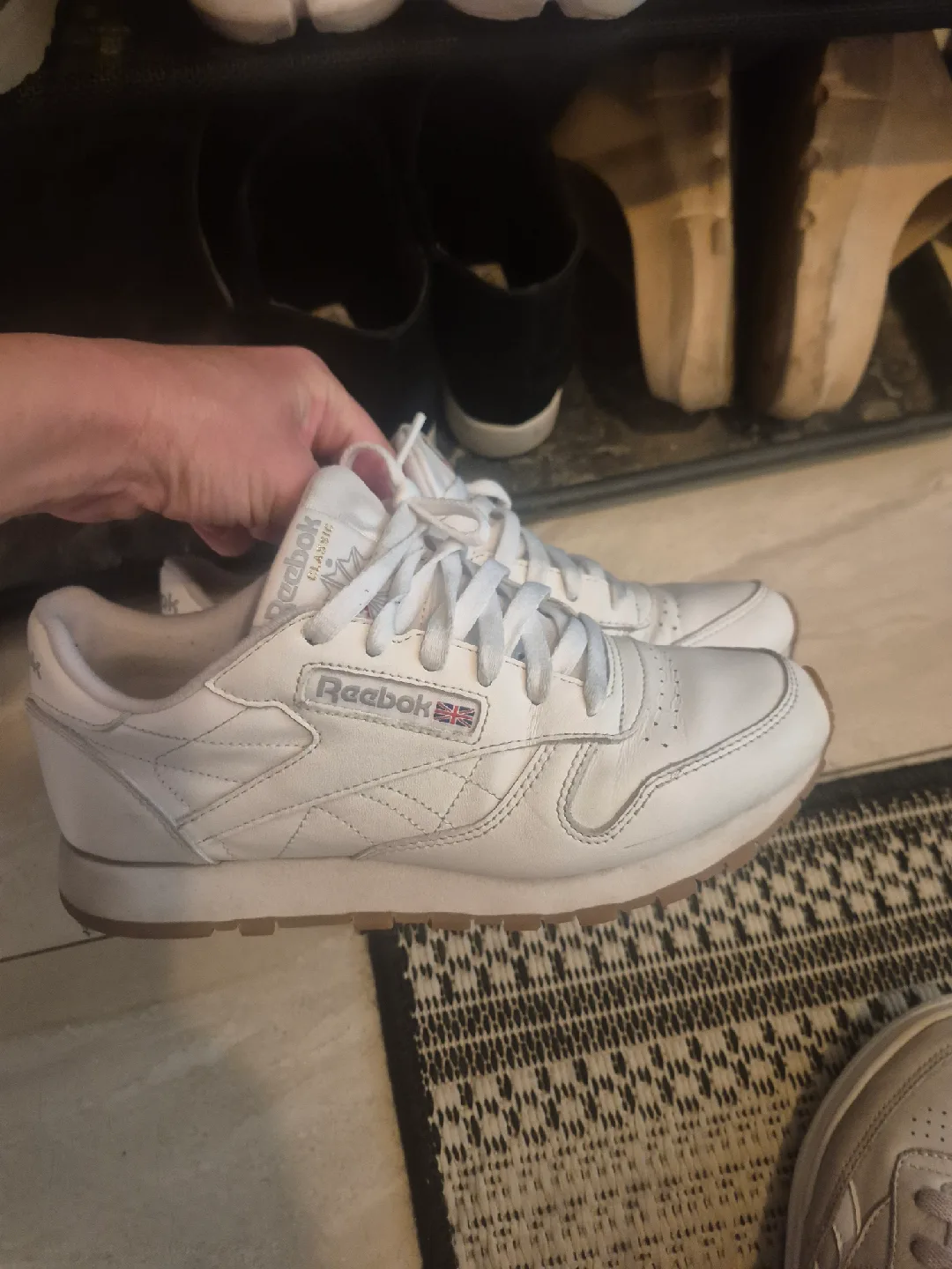 Reebok Classic White Sneakers thumbnail
