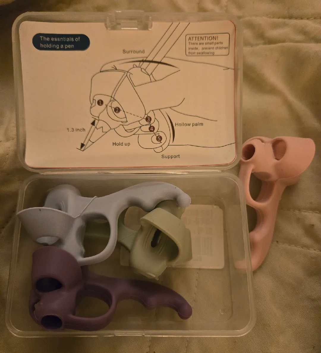 🥕ASMANNA Five Finger Pencil Grips 2.0 image indicator(2)