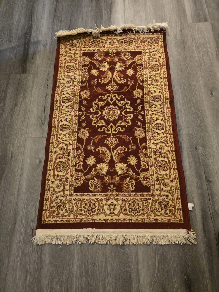 Red & Beige Accent Rug