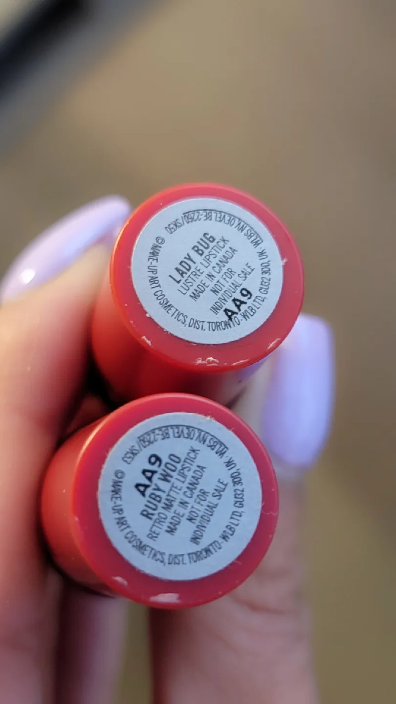 MAC Ruby Woo & Lady Bug MINI Lipsticks image indicator(2)