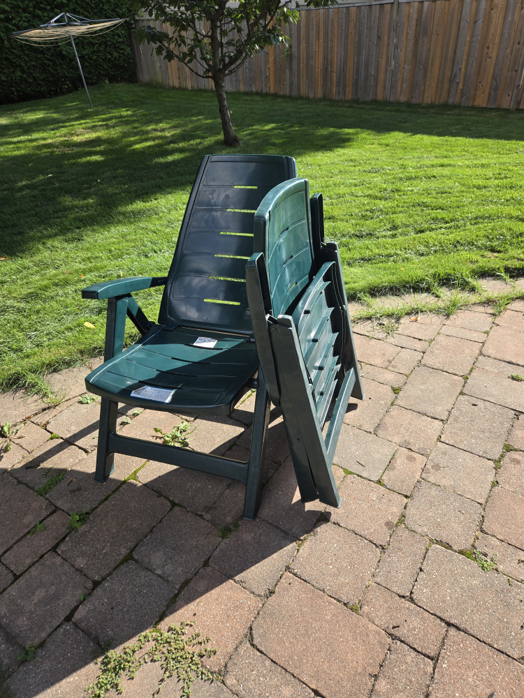 Gracious Living Green Patio Chairs - Set of 2 - photo 4