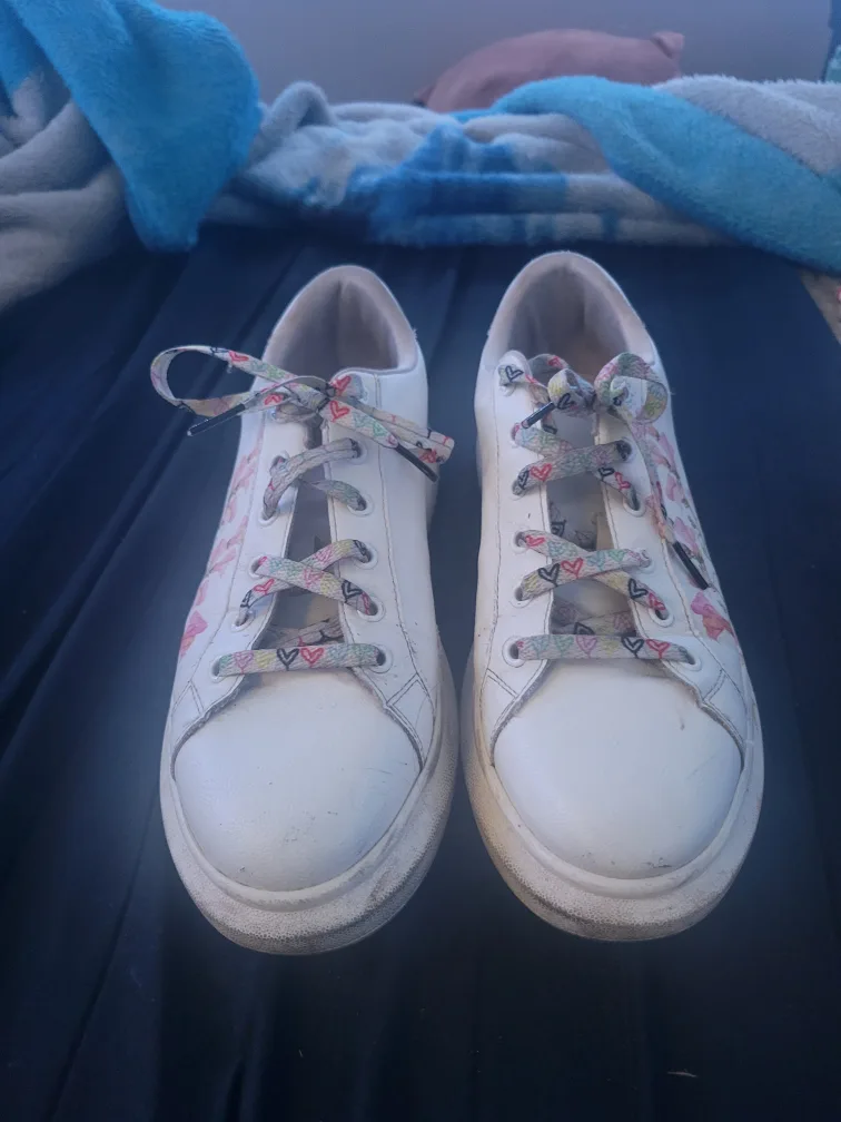 Aldo White Sneakers with Floral Design image indicator(4)