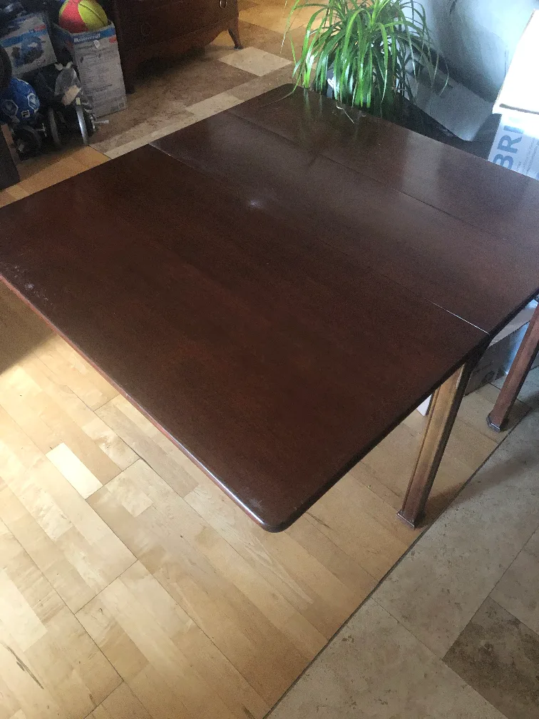 MCM Knechtel table image indicator(7)