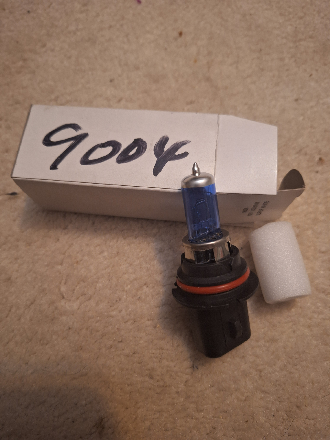 NEW 9004 12V 100/80W Super White Headlight Bulb 💡