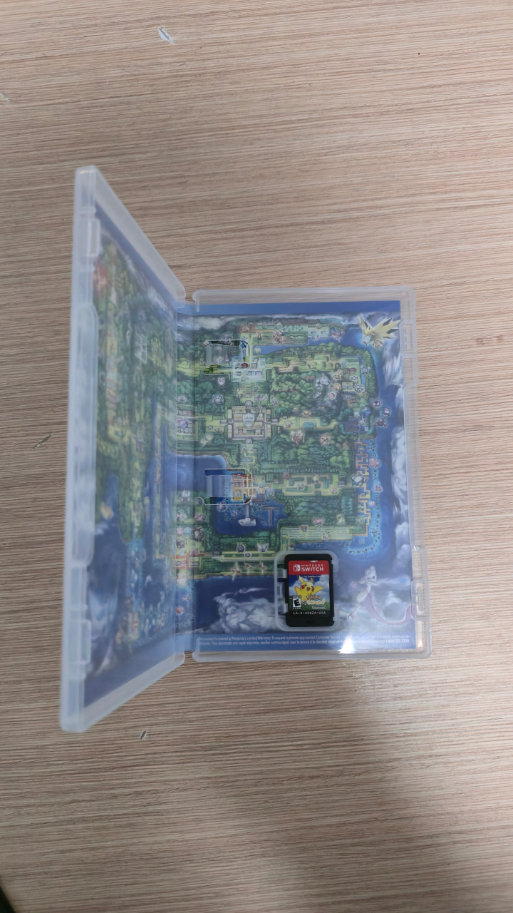 Pokémon: Let's Go, Pikachu! for Nintendo Switch - photo 2