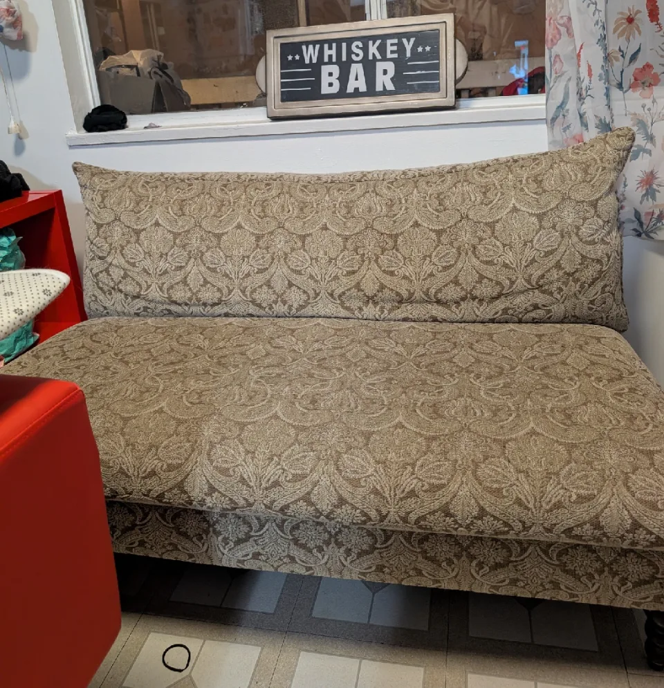 Patterned Loveseat Sofa image indicator(2)