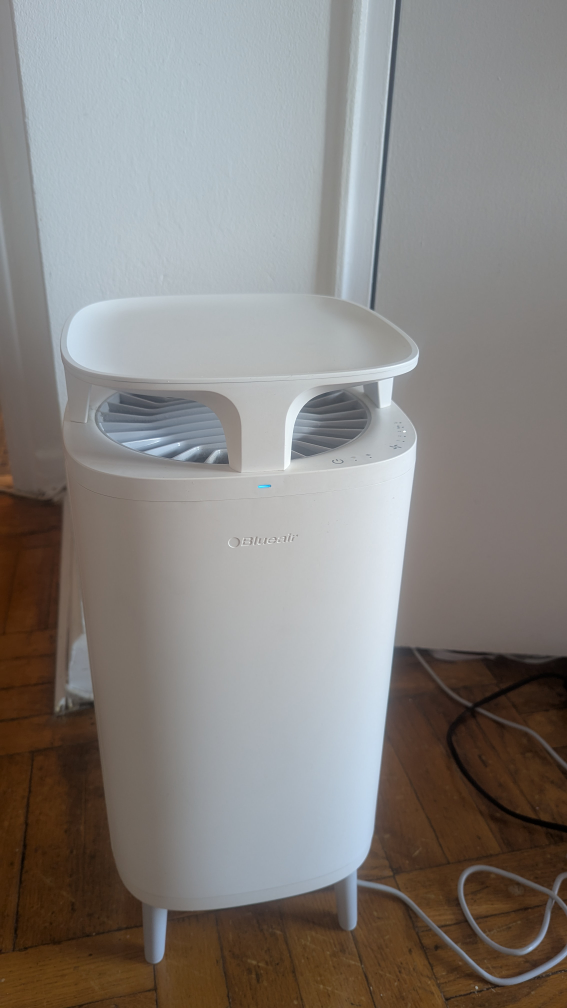 Blueair 5210i DustMagnet Air Purifier