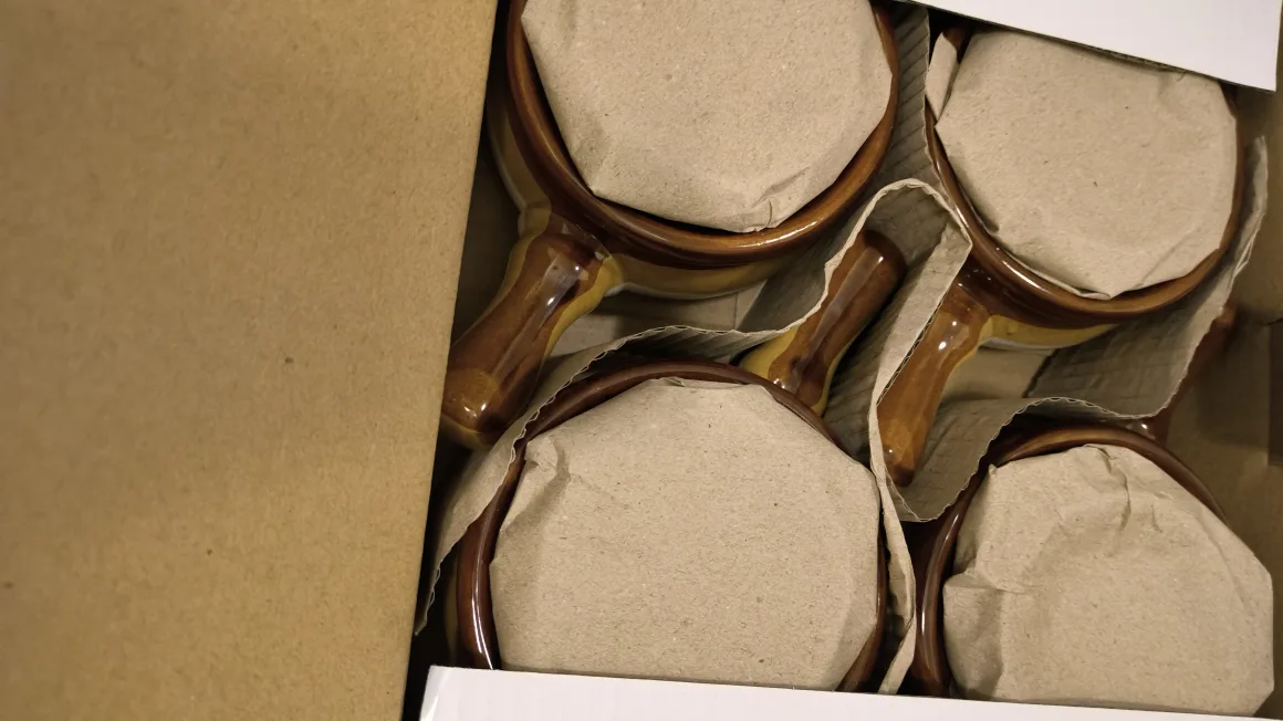 Kitchen Basics Stoneware French Onion Soup Bowls - Set of 4 image indicator(3)