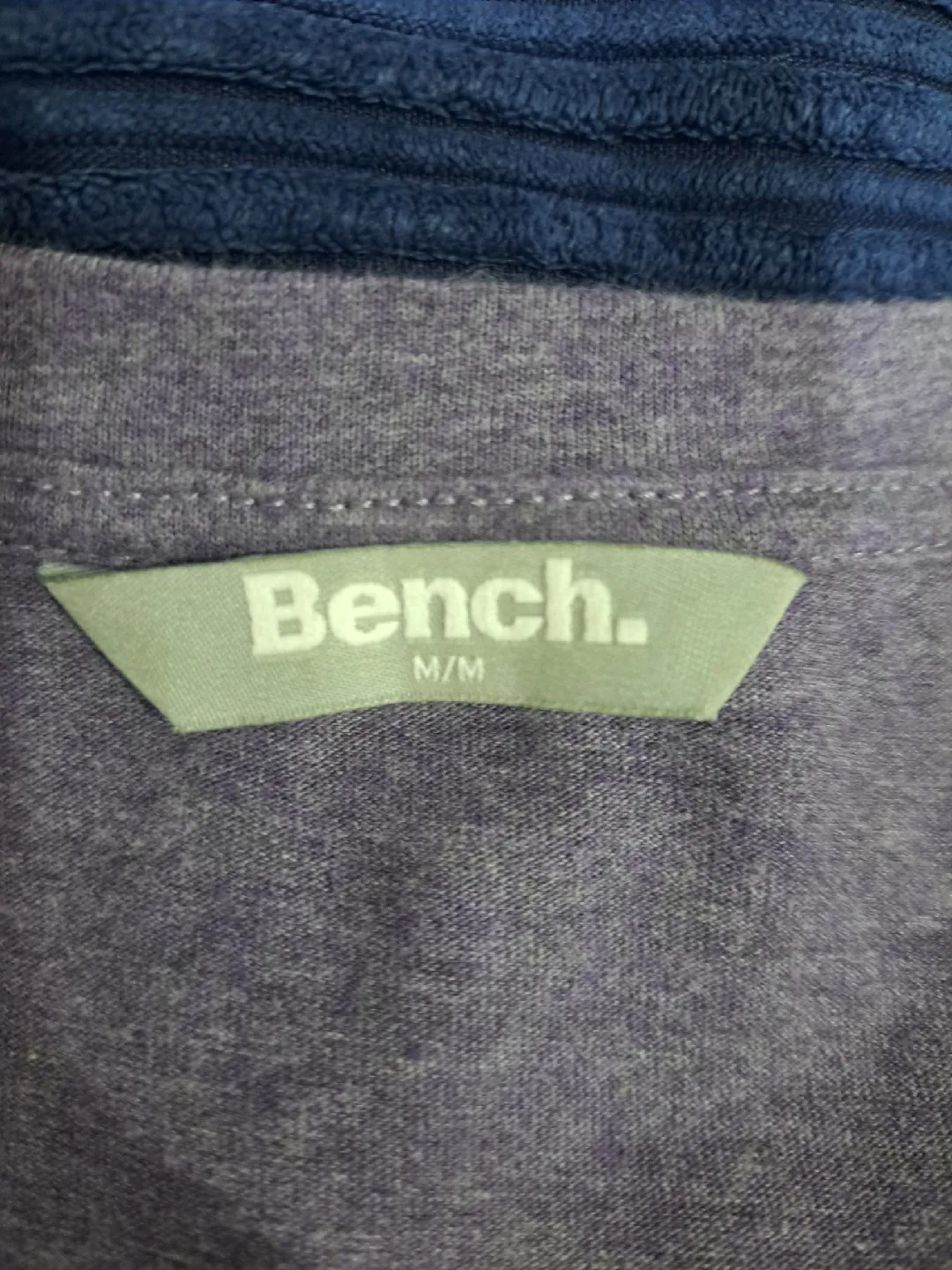 Bench Purple T-Shirt - Size M/M image indicator(2)