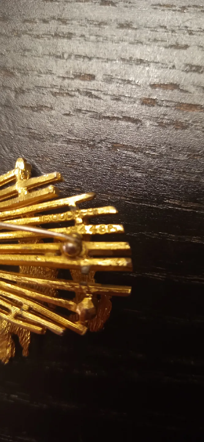 Vintage Marcel Boucher Starburst Brooch image indicator(6)