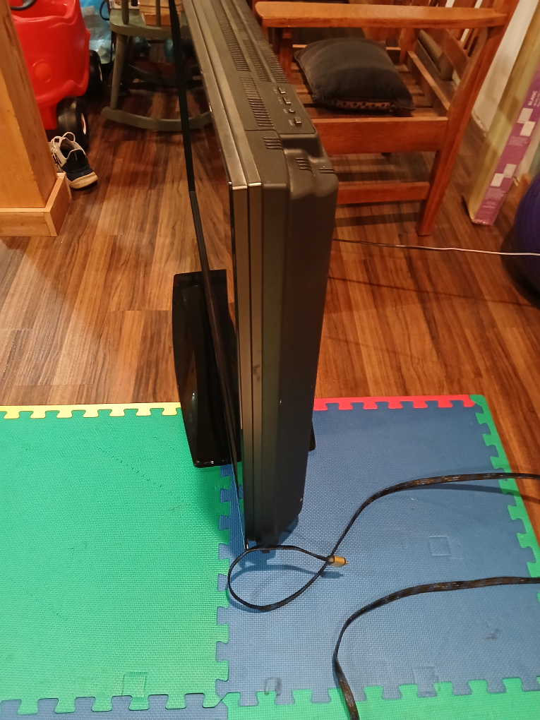 Free TV (Poor Picture Quality) - photo 4