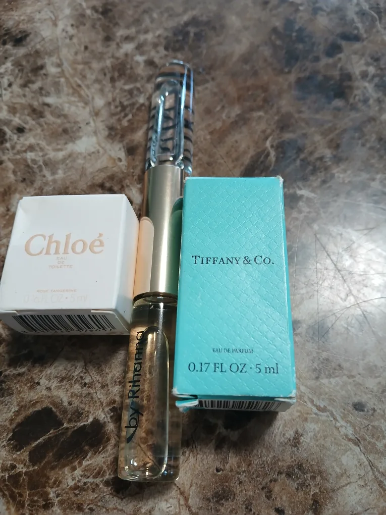 Chloe, Tiffany & Co., Rihanna Perfume Sampler Set thumbnail