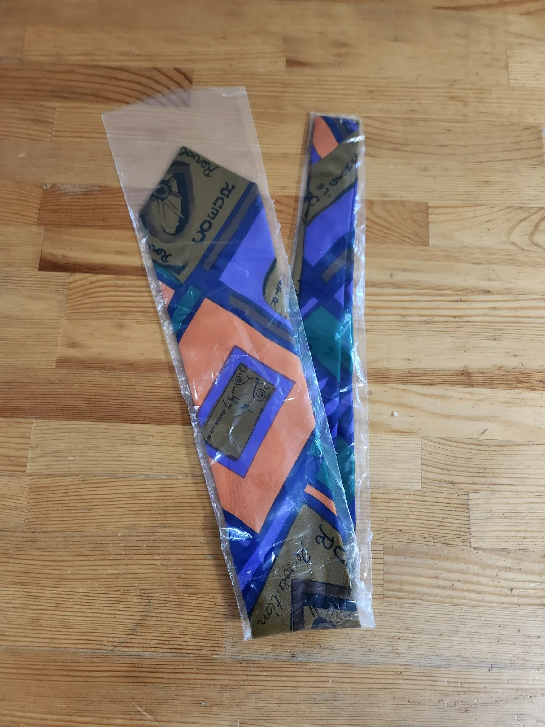 Balloon Japan Necktie - Colorful Pattern thumbnail