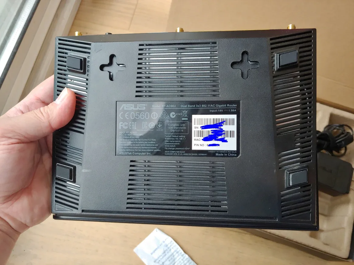 Asus RT-AC66U (Also Known as AC1750) DUAL band Gigabit Router image indicator(4)