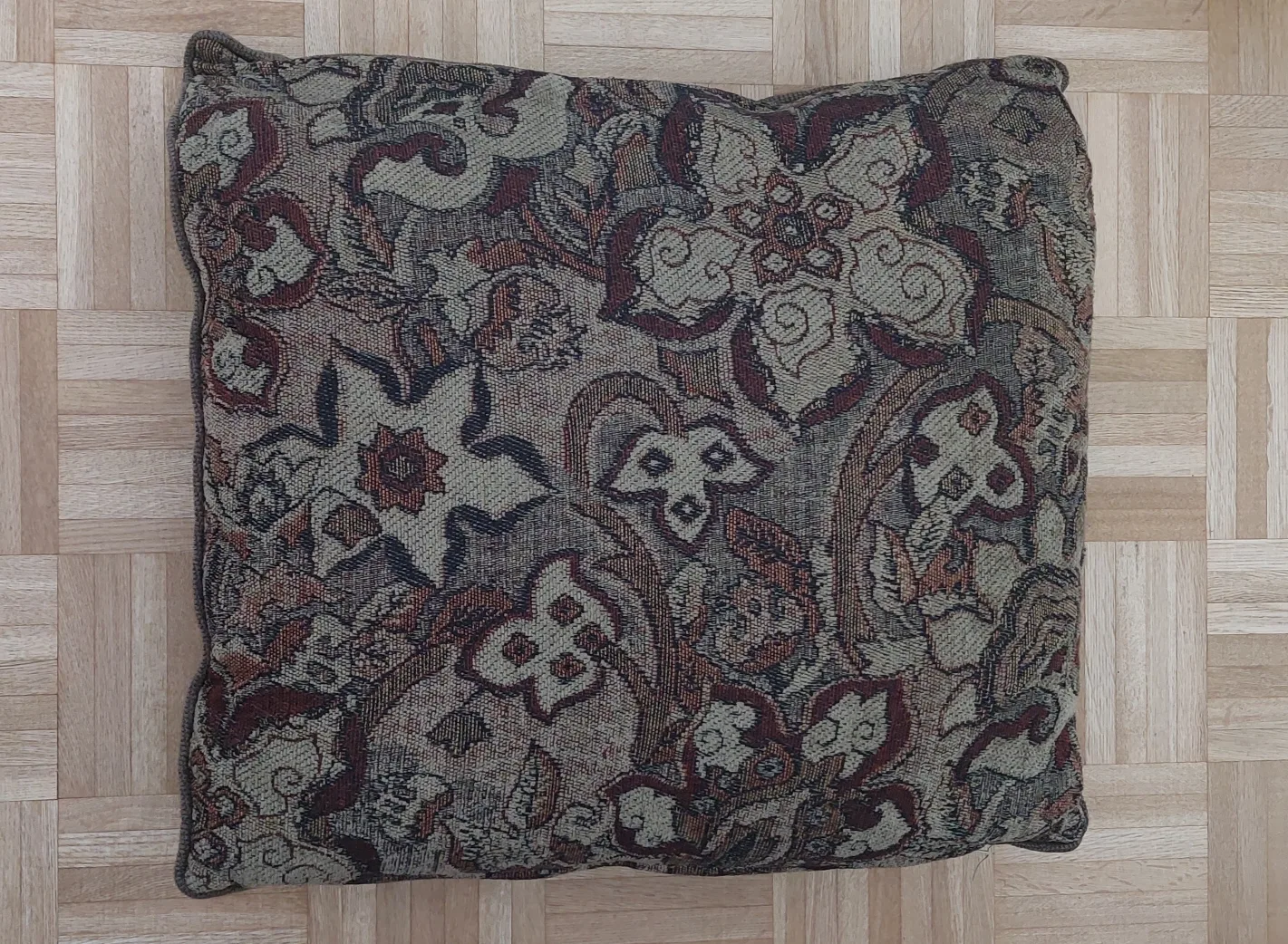 Pillow. size 20*24 inches thumbnail