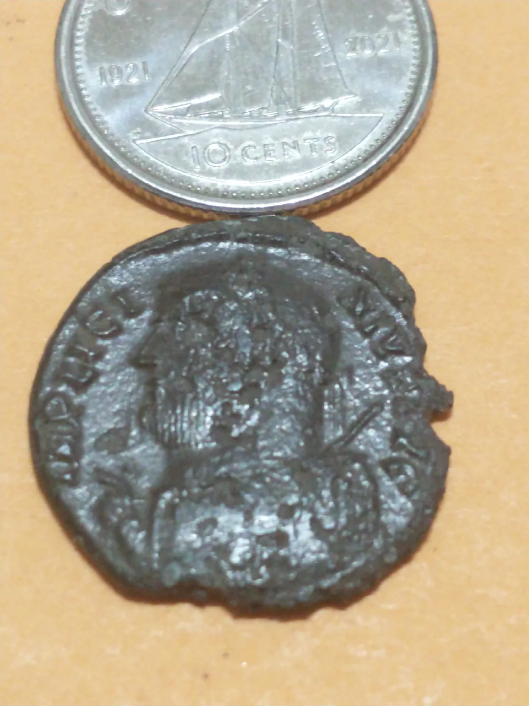 Beautiful 308-324 AD Emperor Licinius ancient Roman coin image indicator(2)