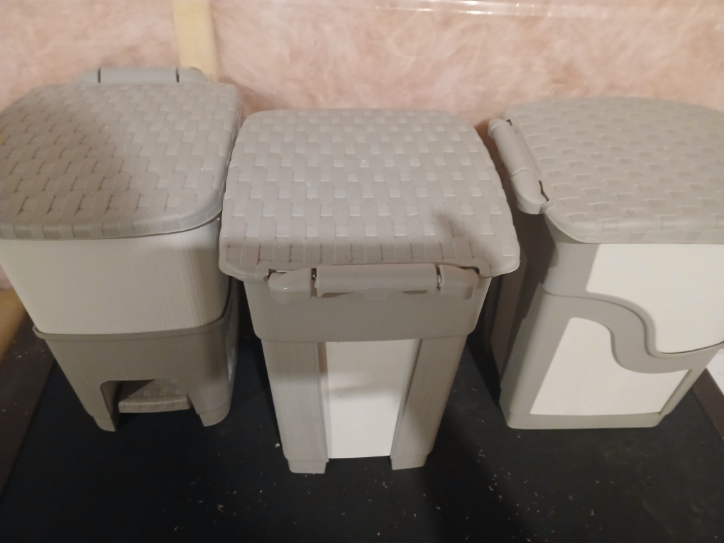 3 Duplicate mini garbage Bins for sale - photo 3