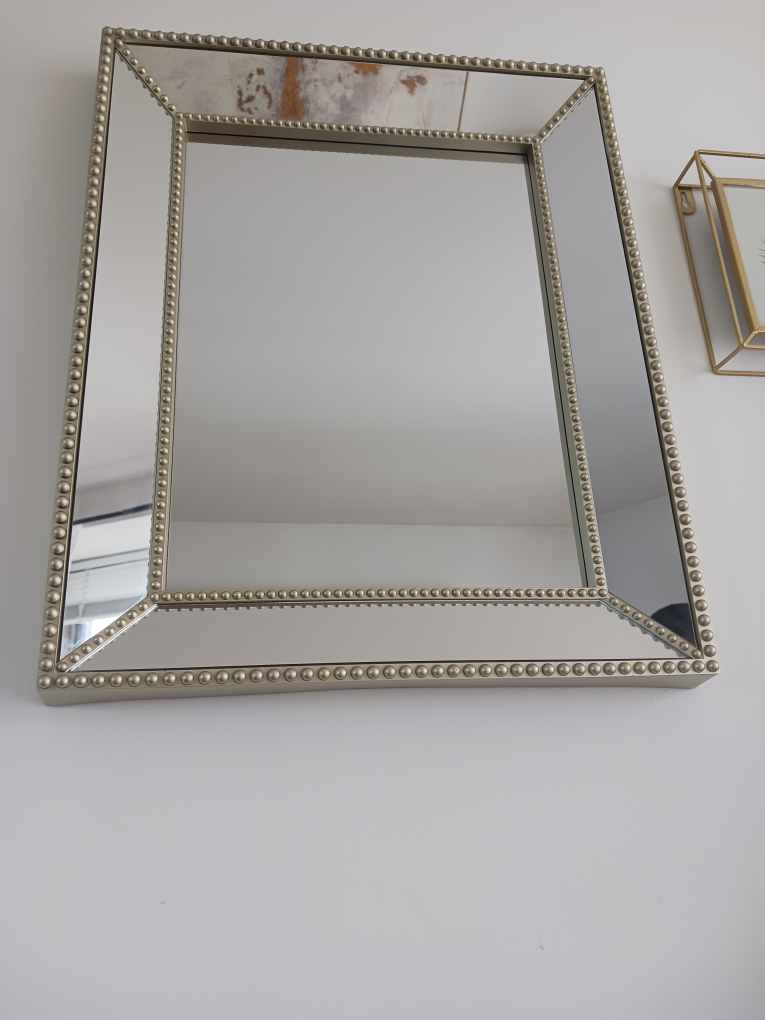 Elegant Beveled Wall Mirror with Decorative Studded Frame - photo 5
