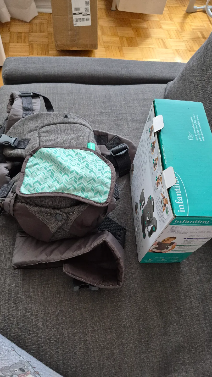 Infantino Flip 4-in-1 Convertible Carrier (8-32lbs)