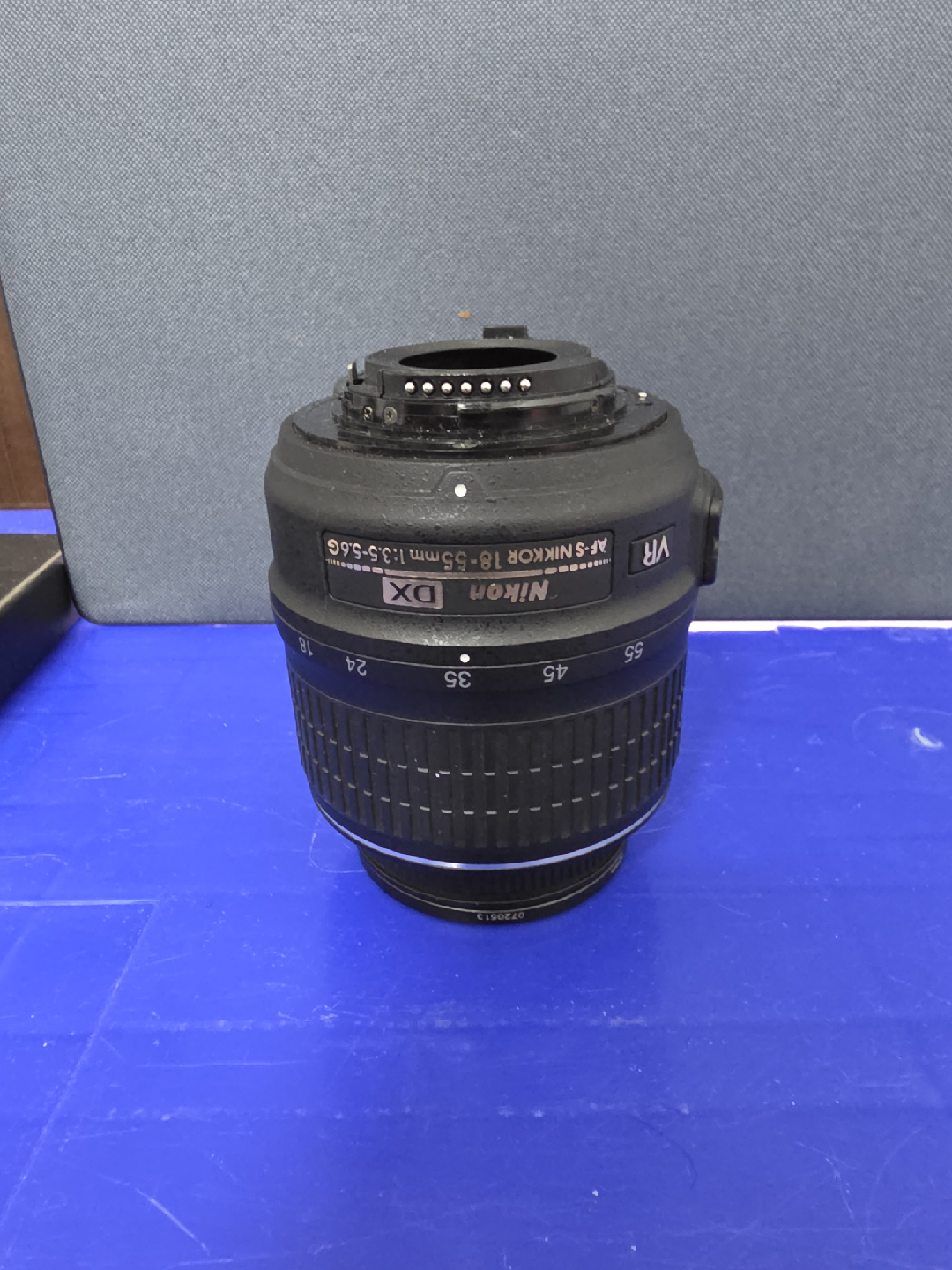 Nikon AF-S DX Nikkor 18-55mm f/3.5-5.6G VR Lens - photo 2