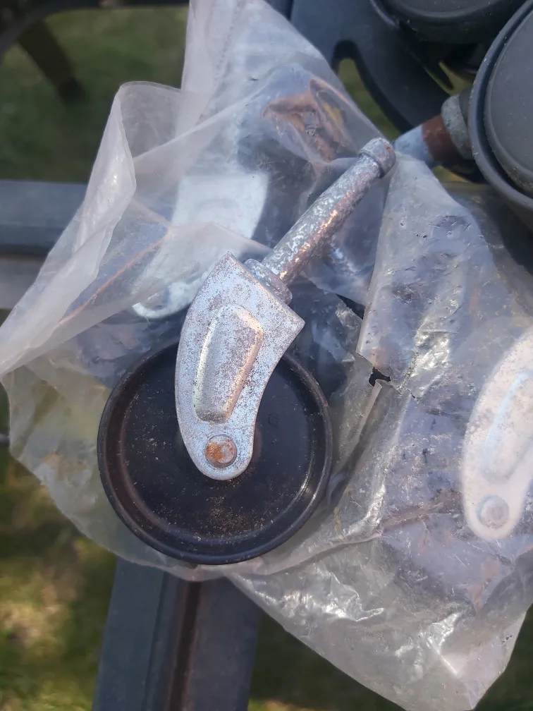 Shepherd Hardware Casters - Used image indicator(4)