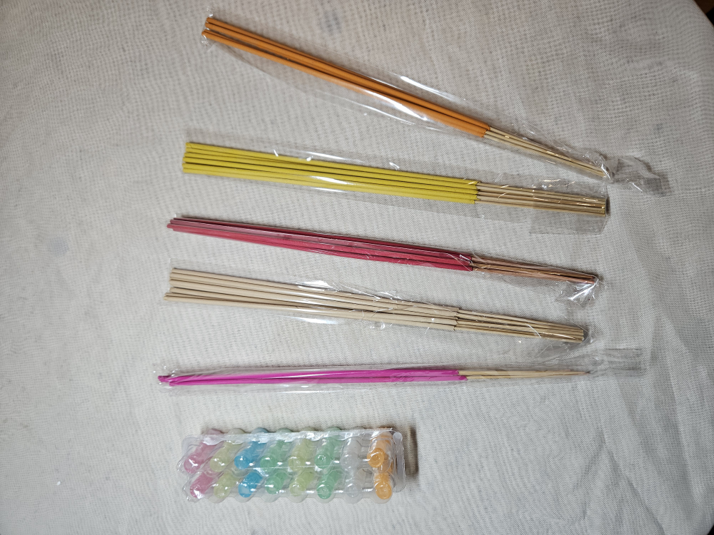 Incense Sticks - Assorted Colours 🧡
