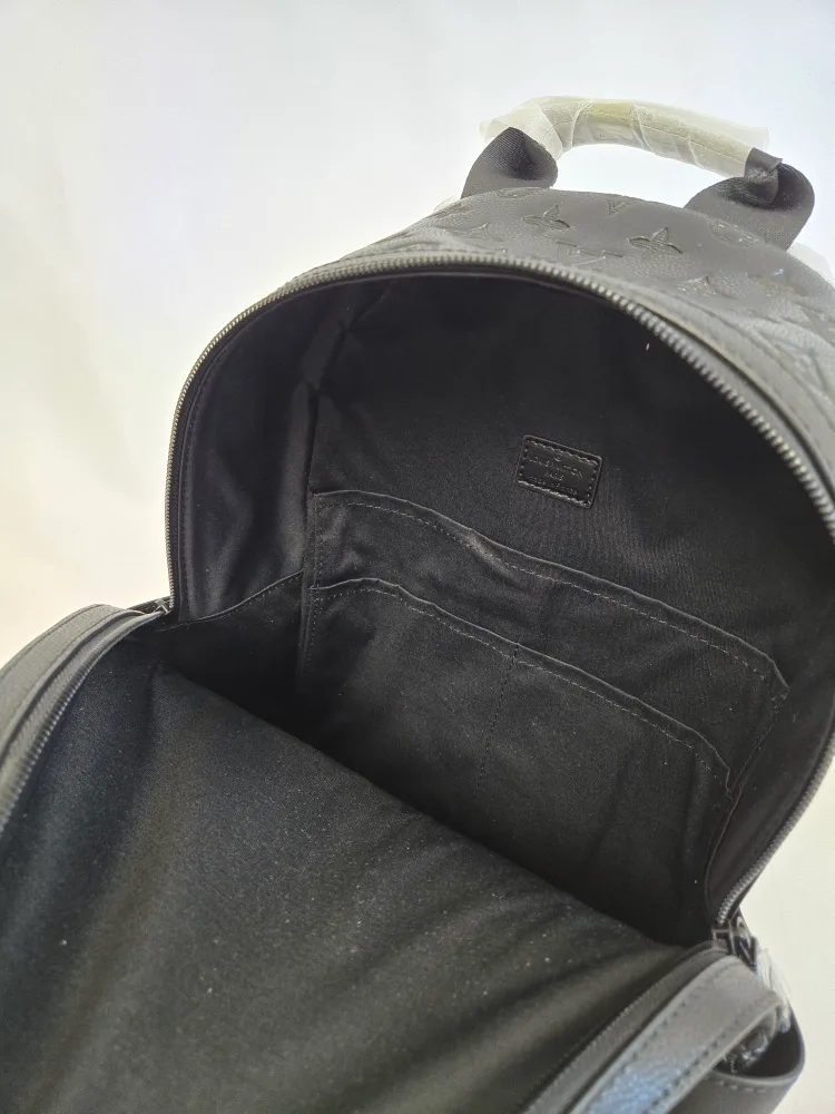 LV backpack image indicator(5)