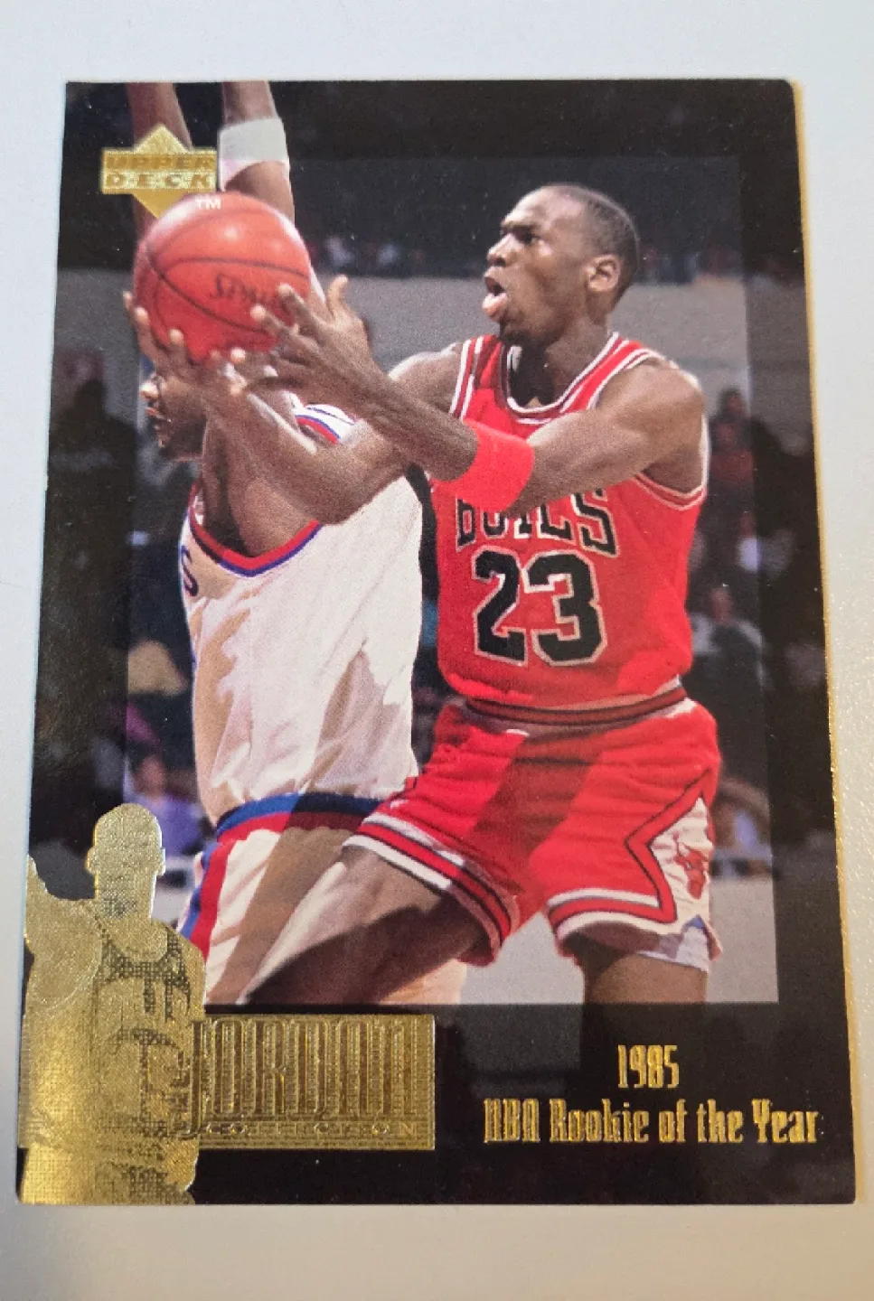 1996 Michael Jordan NBA Rookie of the Year Card image indicator(3)