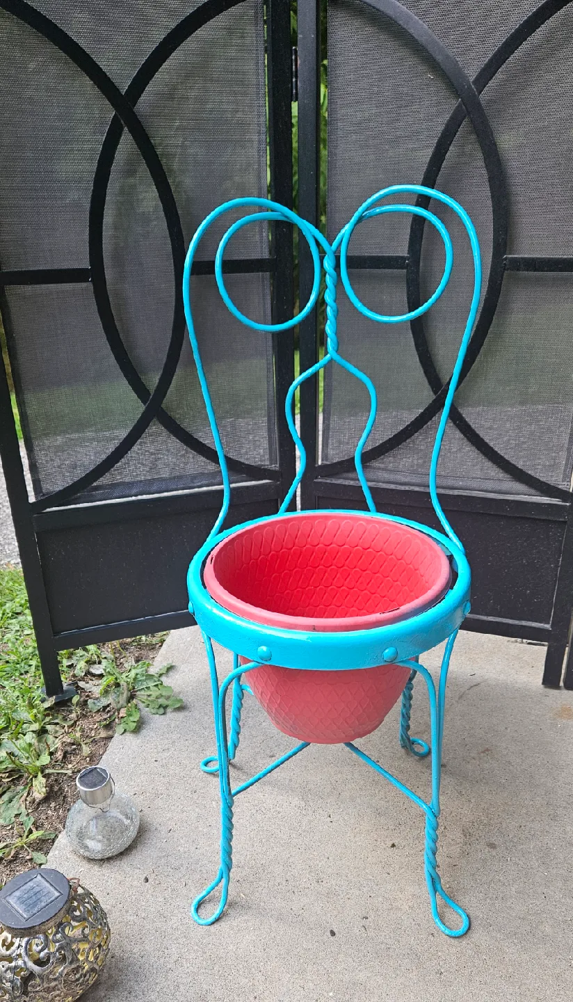 Turquoise Wrought Iron Plant Stand thumbnail