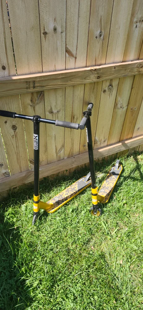 Mongoose Stance Pro Stunt Scooter - Yellow image indicator(2)