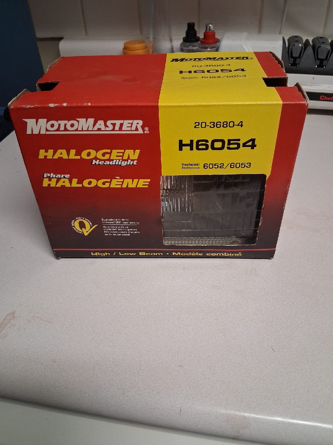 MotoMaster H6054 Halogen Headlight - New in Box!