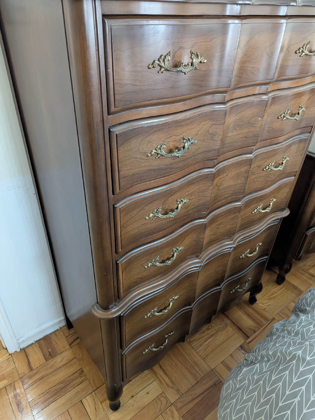 Antique Wood Dresser Set - photo 2